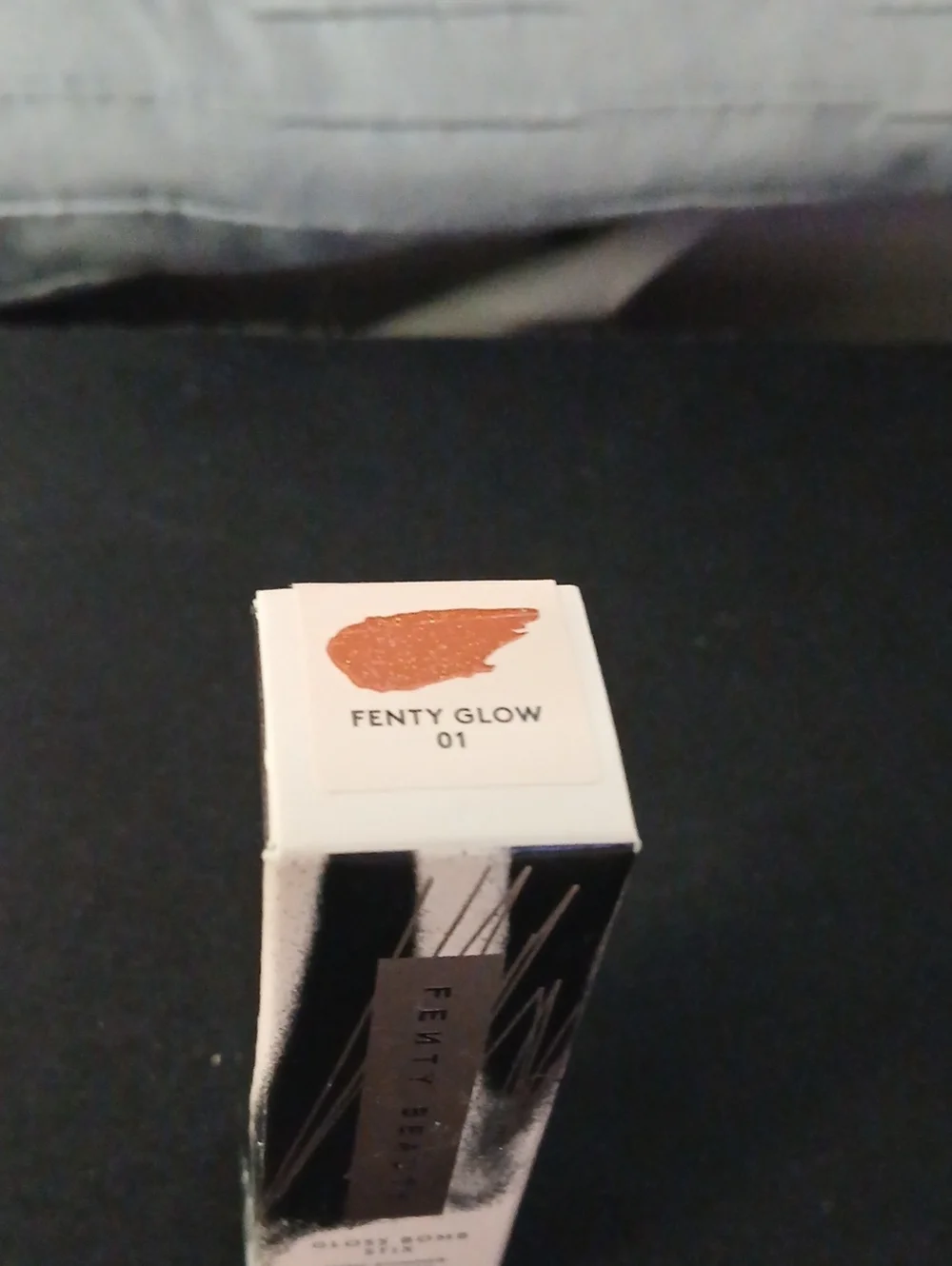Fenty Beauty Gloss Bomb Stix - Fenty Glow 01 NIB